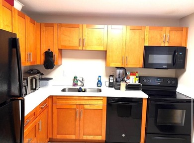 Beach Condo For Sale in Pompano Beach, Florida