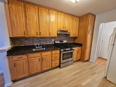 Beach Home For Sale in Whitestone, New York