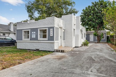 Beach Home For Sale in West Palm Beach, Florida