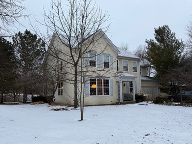 Beach Home For Sale in Waukegan, Illinois