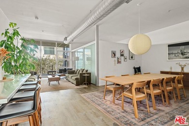 Beach Condo For Sale in Marina Del Rey, California