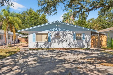 Beach Townhome/Townhouse Sale Pending in Largo, Florida