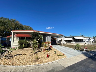 Beach Home For Sale in Tarpon Springs, Florida