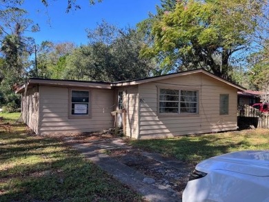 Beach Home Sale Pending in Ormond Beach, Florida