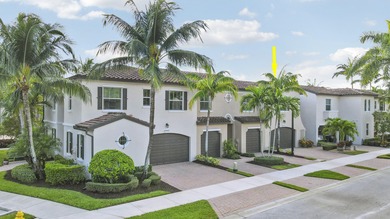 Beach Townhome/Townhouse For Sale in Palm Beach Gardens, Florida