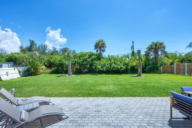 Beach Home For Sale in Englewood, Florida
