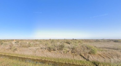 Beach Lot For Sale in Gilchrist, Texas