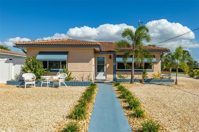 Beach Home For Sale in South Pasadena, Florida