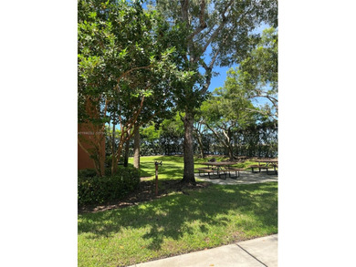 Beach Condo Sale Pending in West Palm Beach, Florida