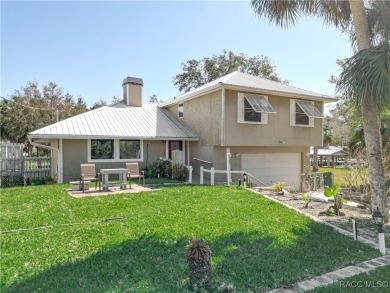 Beach Home For Sale in Homosassa, Florida