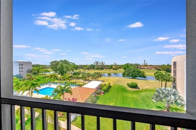 Beach Condo For Sale in Lauderhill, Florida