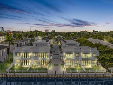 Beach Townhome/Townhouse For Sale in Dania, Florida