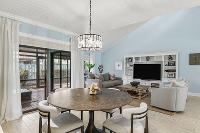 Beach Townhome/Townhouse For Sale in Jupiter, Florida