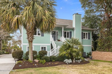 Beach Home For Sale in Emerald Isle, North Carolina