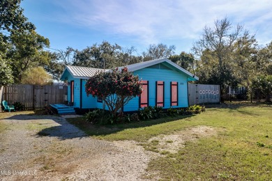 Beach Home Sale Pending in Gulfport, Mississippi