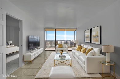 Beach Condo For Sale in Aventura, Florida