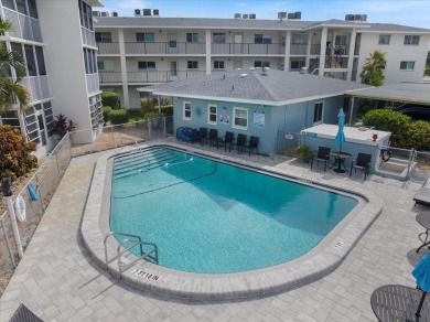 Beach Condo Sale Pending in Venice, Florida