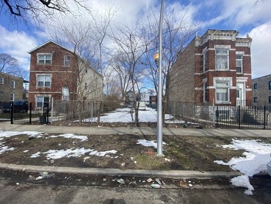 Beach Lot For Sale in Chicago, Illinois