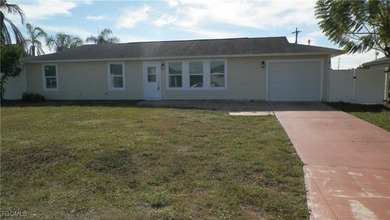 Home For Sale in Cape Coral image photo picture
