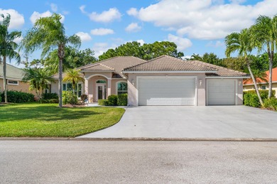 Beach Home For Sale in Port Saint Lucie, Florida