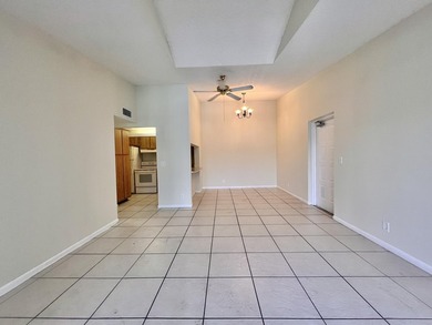 Beach Condo For Sale in West Palm Beach, Florida