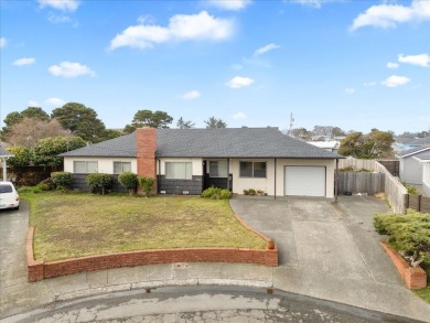 Beach Home For Sale in Crescent City, California