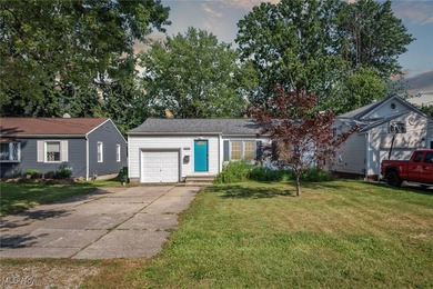 Beach Home For Sale in Eastlake, Ohio