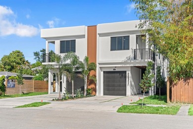 Beach Townhome/Townhouse For Sale in Fort Lauderdale, Florida