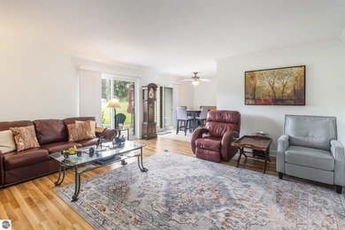 Beach Condo For Sale in Williamsburg, Michigan