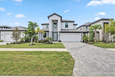 Beach Home Sale Pending in Venice, Florida