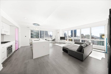 Beach Condo For Sale in New York, New York