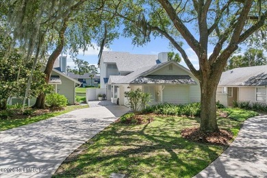 Beach Home For Sale in Ponte Vedra Beach, Florida