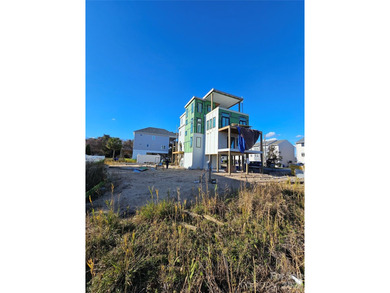 Beach Lot For Sale in Carolina Beach, North Carolina