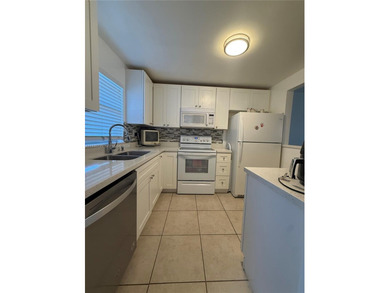 Beach Condo For Sale in Sunrise, Florida