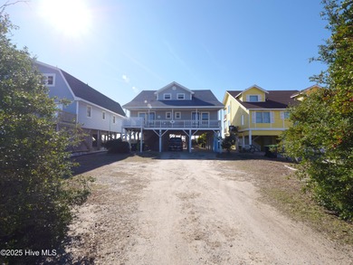 Beach Home For Sale in Holden Beach, North Carolina