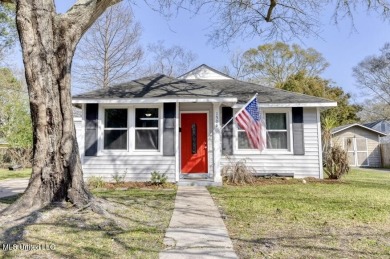 Beach Home Off Market in Pascagoula, Mississippi