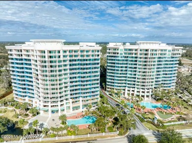 Beach Condo For Sale in Gulfport, Mississippi