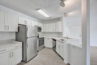 Beach Condo For Sale in Pompano Beach, Florida