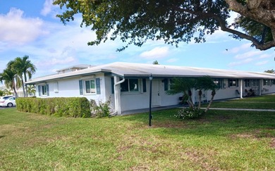 Beach Home For Sale in Boynton Beach, Florida