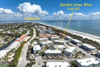 Beach Condo For Sale in Sanibel, Florida