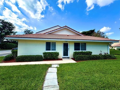Beach Home Active Under Contract in Boca Raton, Florida