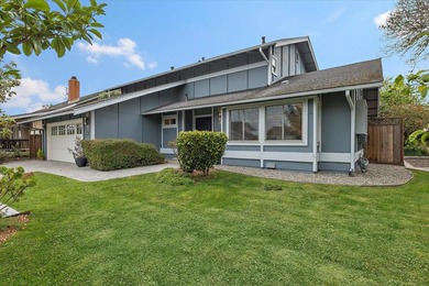 Beach Home For Sale in Half Moon Bay, California