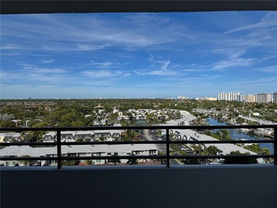 Beach Condo For Sale in Hallandale Beach, Florida