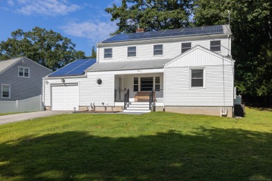 Beach Home For Sale in Fairfield, Connecticut