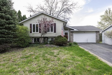 Beach Home For Sale in Winthrop Harbor, Illinois