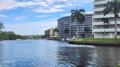 Beach Condo For Sale in Deerfield Beach, Florida