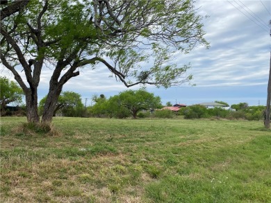 Beach Lot For Sale in Bayside, Texas