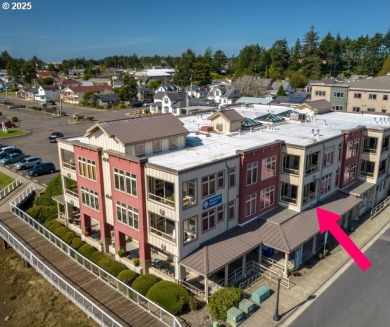 Beach Condo For Sale in Florence, Oregon