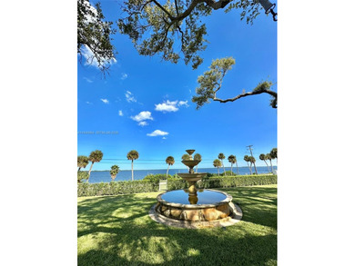 Beach Home Sale Pending in Fort Pierce, Florida