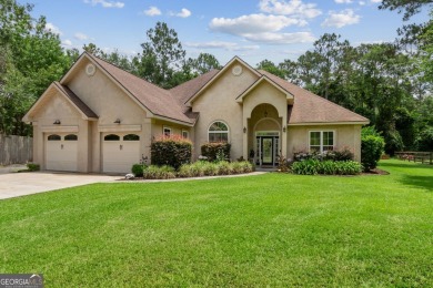 Beach Home For Sale in Brunswick, Georgia